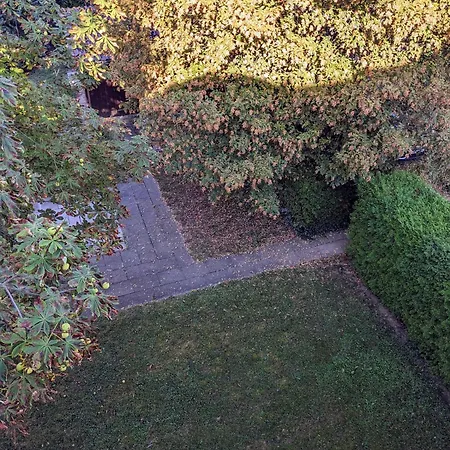 شقة Apartment Mit Balkon
